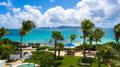 Luxury Villa Photo #12