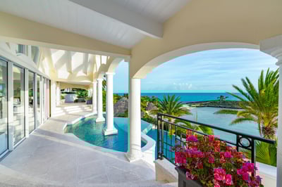 Luxury Villa Photo #10