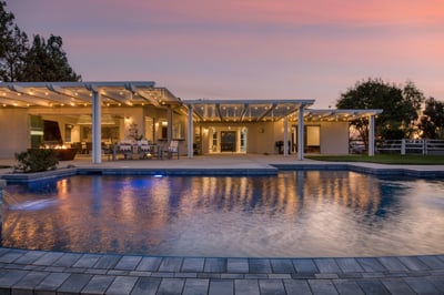Luxury Villa Photo #3