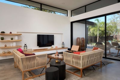 Luxury Villa Photo #14