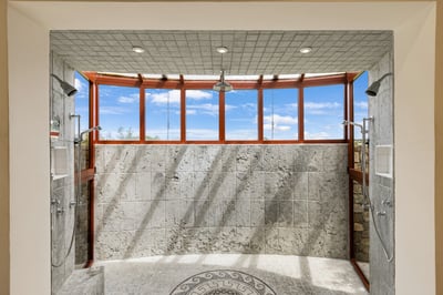 Luxury Villa Photo #36