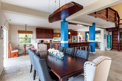 Luxury Villa Photo #16