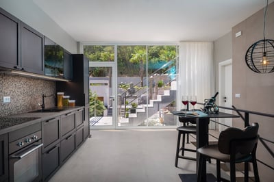 Luxury Villa Photo #46