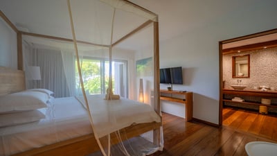 Luxury Villa Photo #28