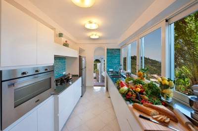 Luxury Villa Photo #9