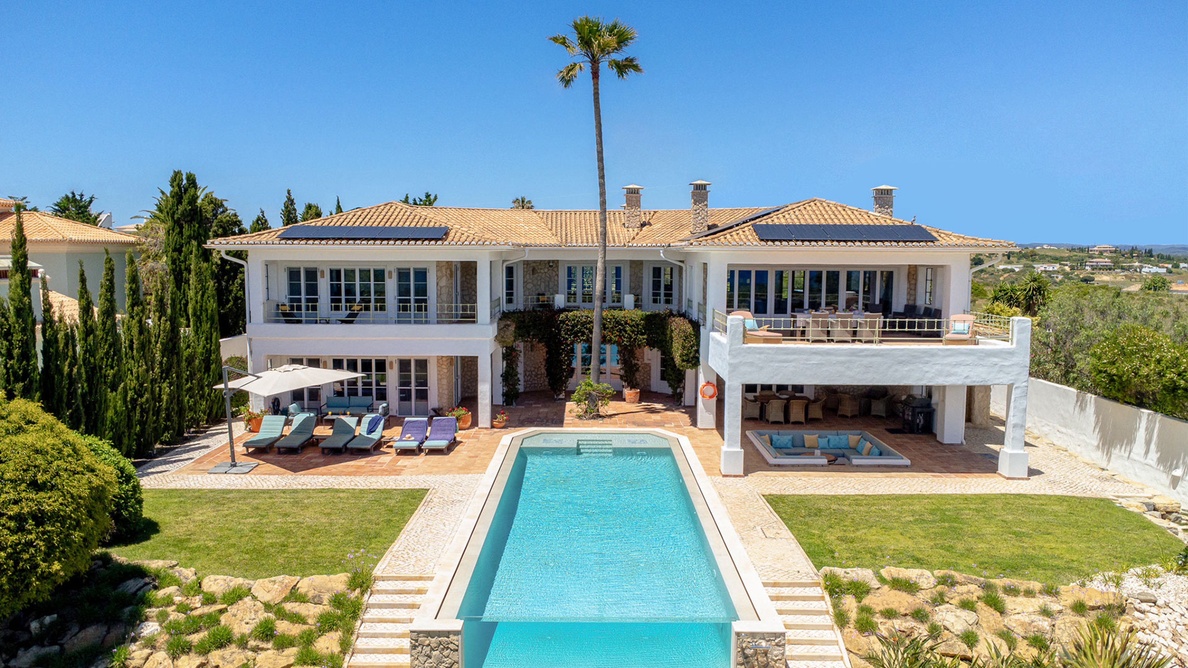 Villa