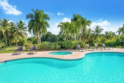 Luxury Villa Photo #7