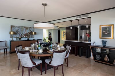Luxury Villa Photo #9
