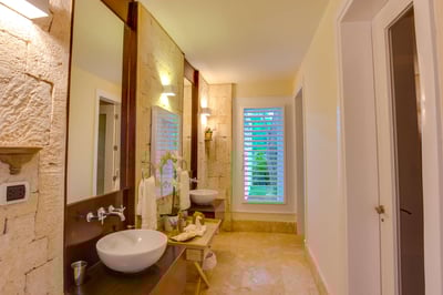 Luxury Villa Photo #27