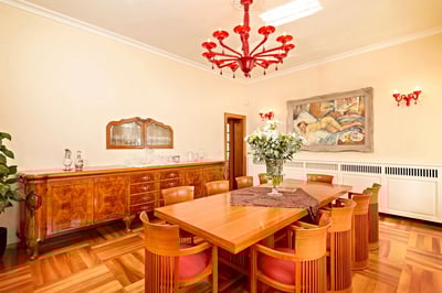 Luxury Villa Photo #15