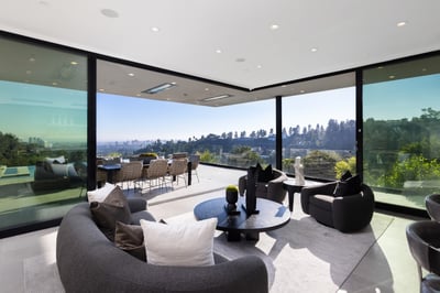 Luxury Villa Photo #23