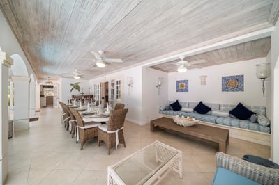 Luxury Villa Photo #10