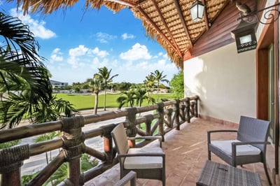 Luxury Villa Photo #12