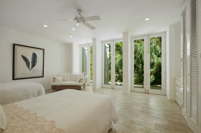 Luxury Villa Photo #29