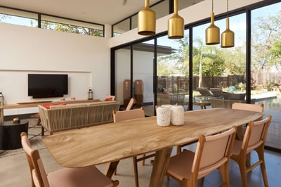 Luxury Villa Photo #12