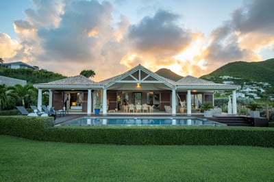 Luxury Villa Photo #41