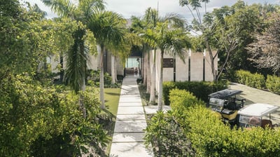 Luxury Villa Photo #51