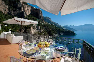 Luxury Villa Photo #11
