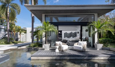 Luxury Villa Photo #35