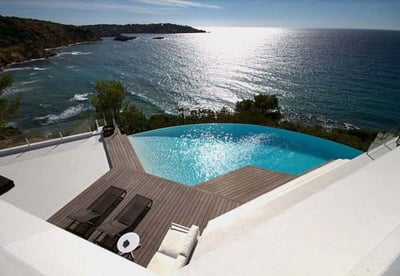 Luxury Villa Photo #5