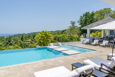 Luxury Villa Photo #2