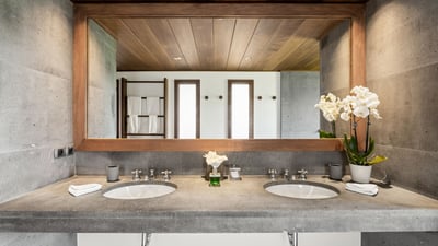 Luxury Villa Photo #48