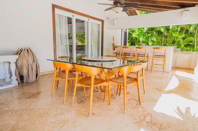 Luxury Villa Photo #13