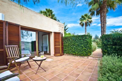 Luxury Villa Photo #32
