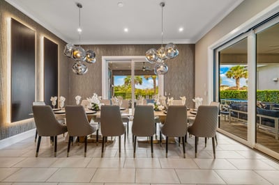 Luxury Villa Photo #17