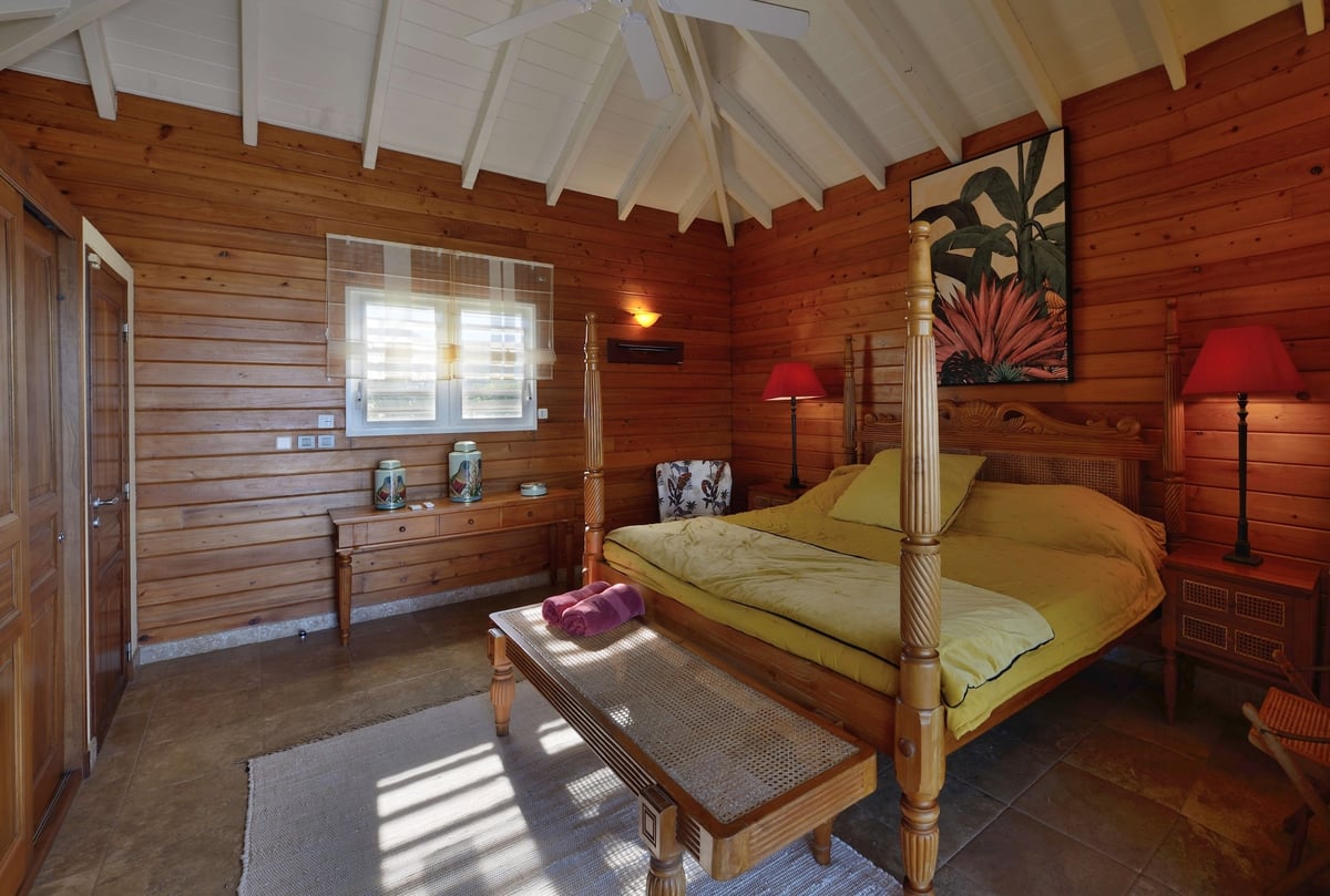 Dreamin Blue villa rental in Happy Bay - 20