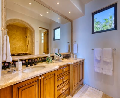Luxury Villa Photo #58