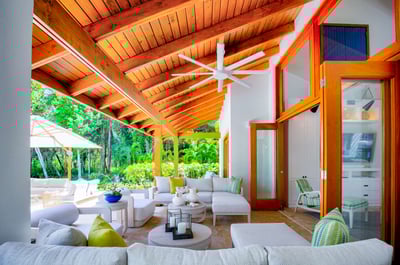 Luxury Villa Photo #10