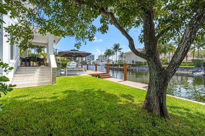 Luxury Villa Photo #5