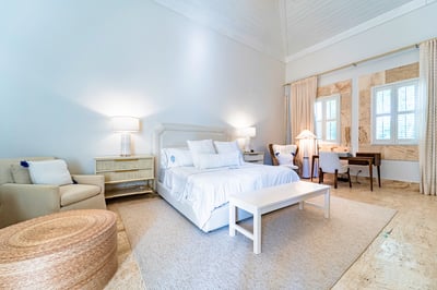 Luxury Villa Photo #26