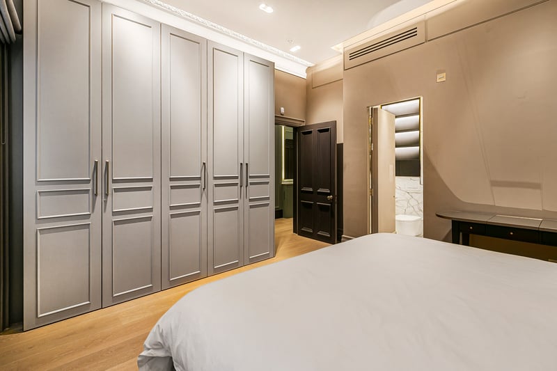 The Holland Park Residence