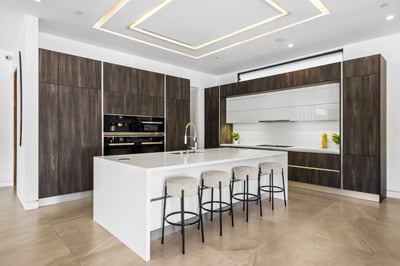 Luxury Villa Photo #35
