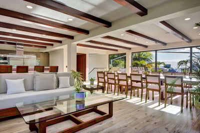 Luxury Villa Photo #16