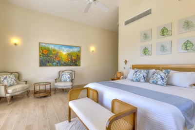 Hacienda B21 — A Cozy Family Escape