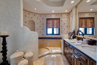 Luxury Villa Photo #67