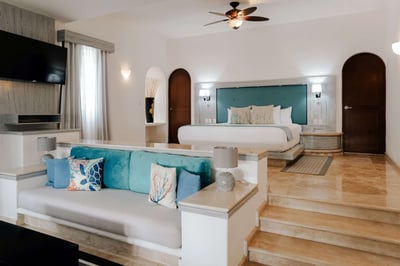 Luxury Villa Photo #33