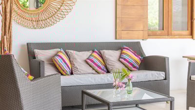 Outdoor Lounge