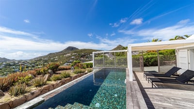 Luxury Villa Photo #5