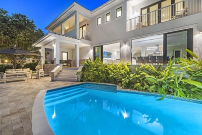 Luxury Villa Photo #11