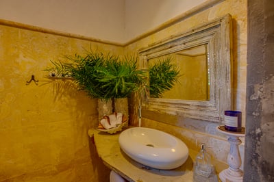 Luxury Villa Photo #53