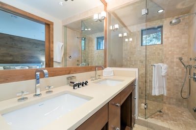 Luxury Villa Photo #7