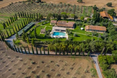 Luxury Villa Photo #2