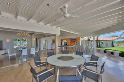 Luxury Villa Photo #16