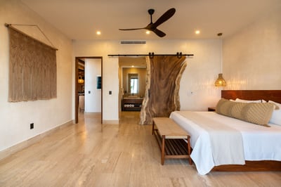 Luxury Villa Photo #72