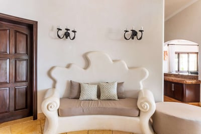 Luxury Villa Photo #34