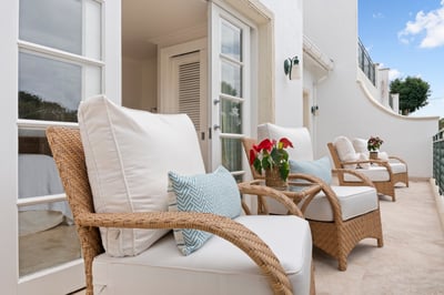 Luxury Villa Photo #6
